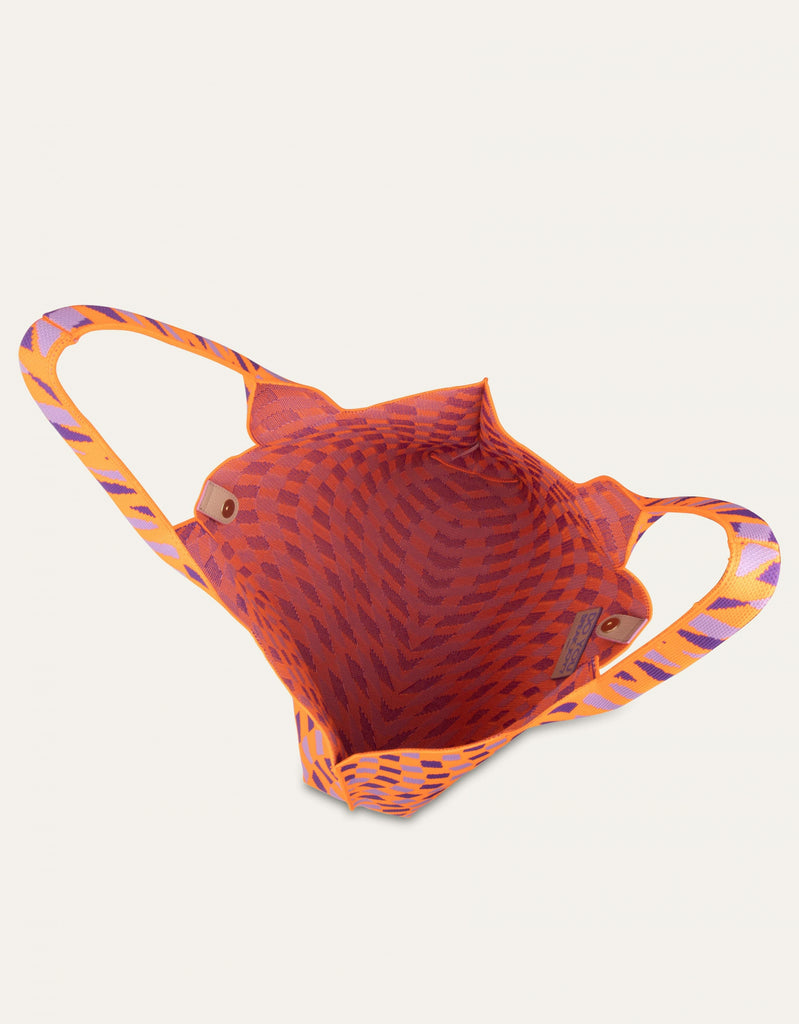 Scarlett Shopper