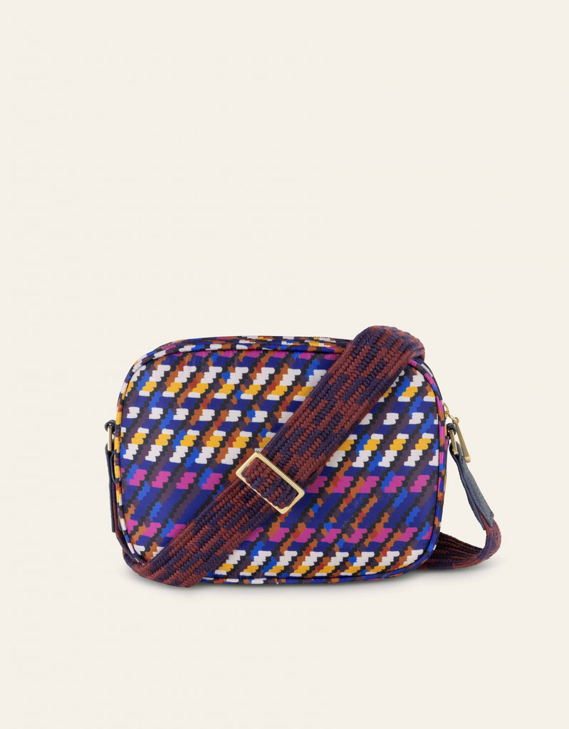 Xaras Shoulder Bag