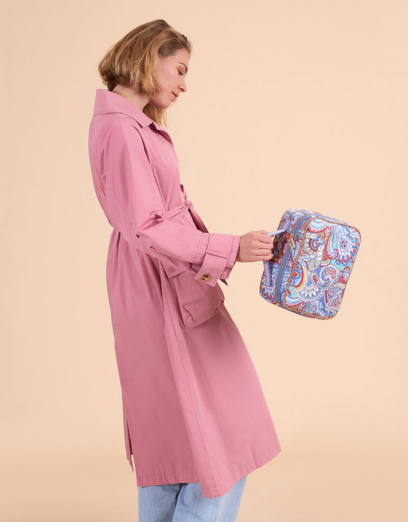 Cara Toilettas met Haak