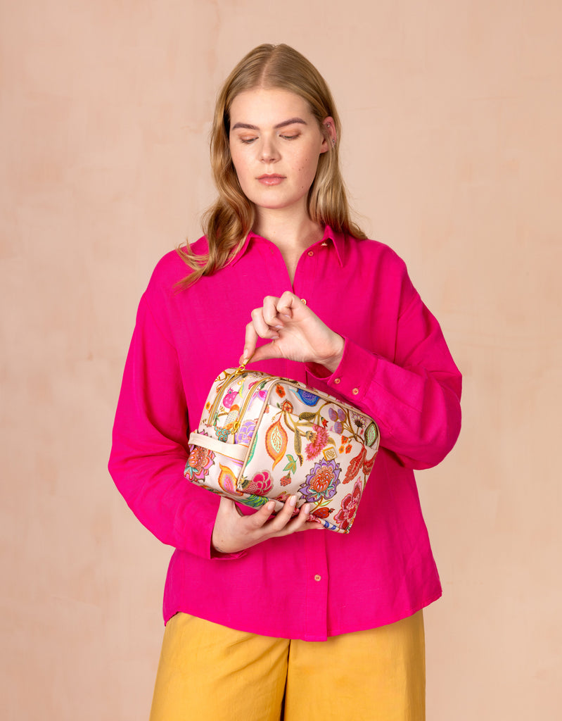 Cloe Pocket Cosmetic Bag