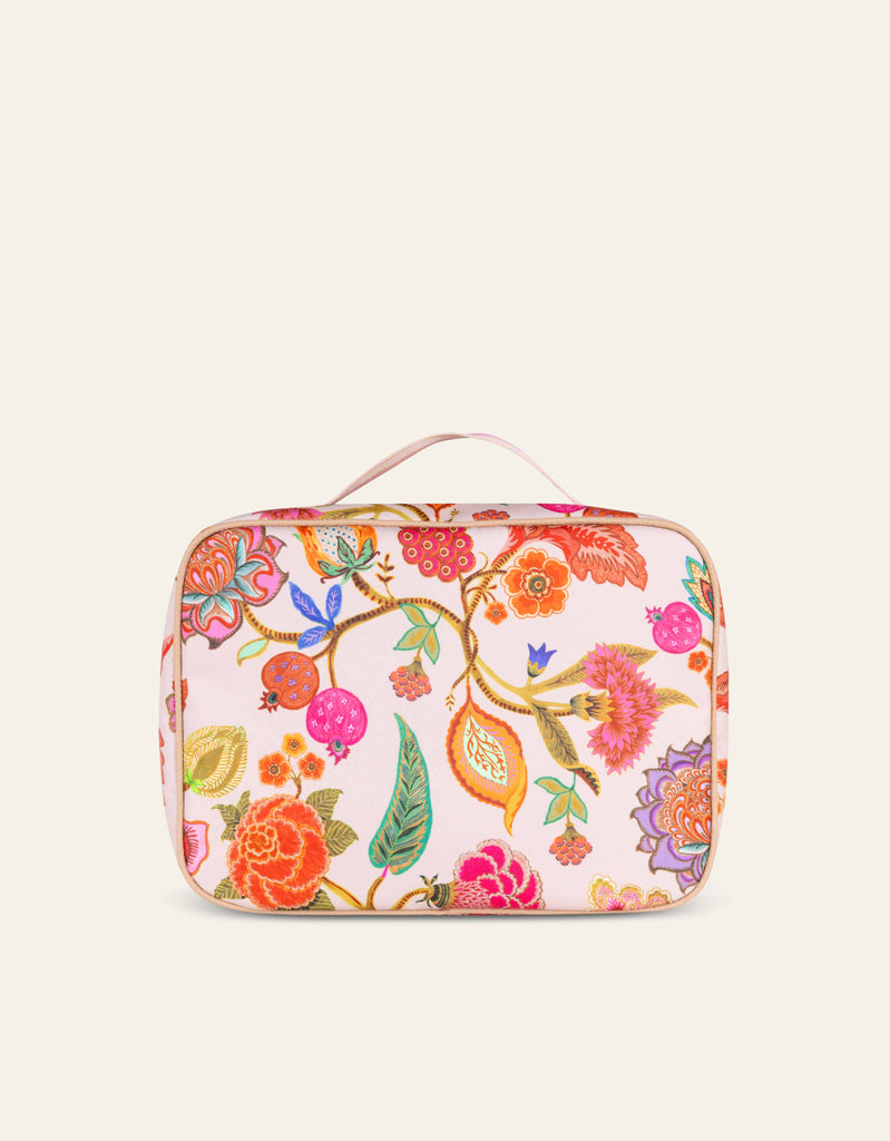 Cara Travel Kit With Hook