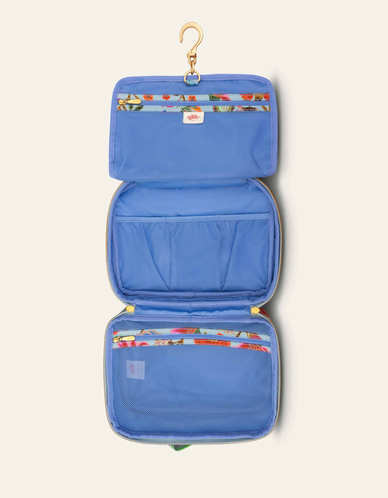 Cara Travel Kit With Hook