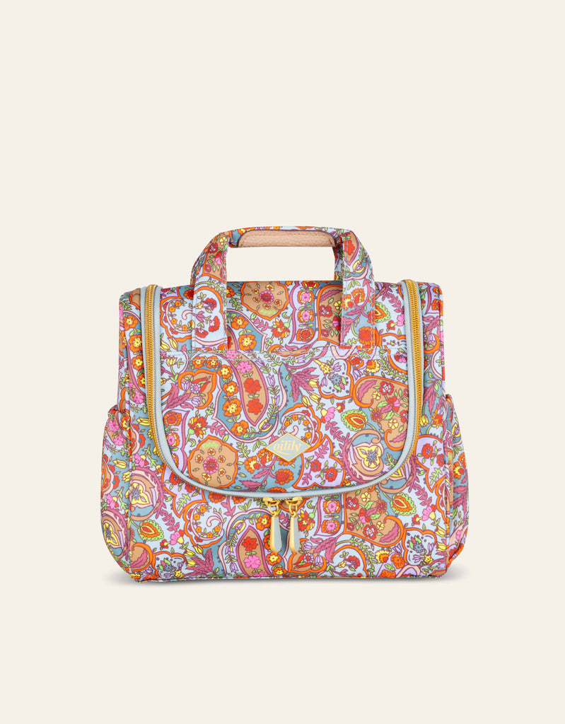 Cathy Travel Kit With Hook
