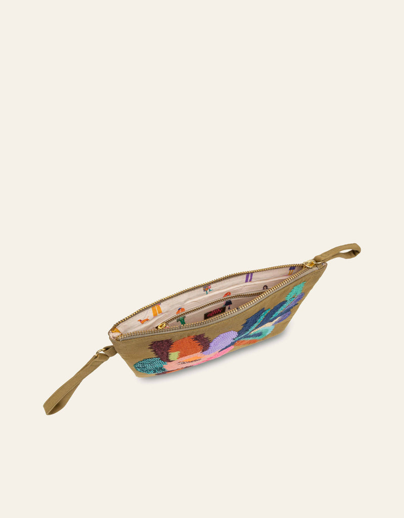 Cleo Clutch 