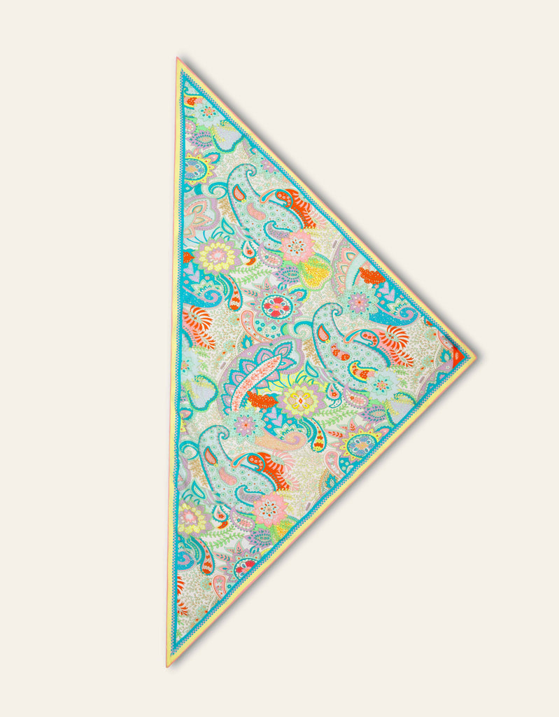 Atriangle Paisley Scarf
