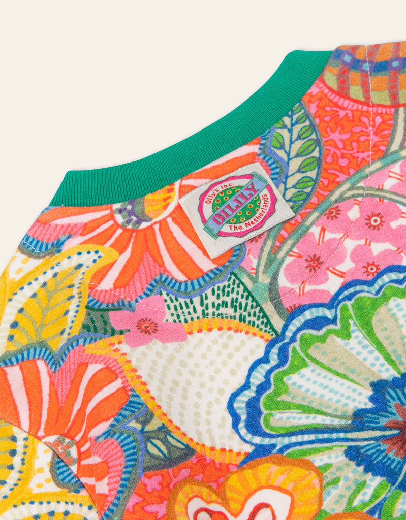 Hupsakee Sweater