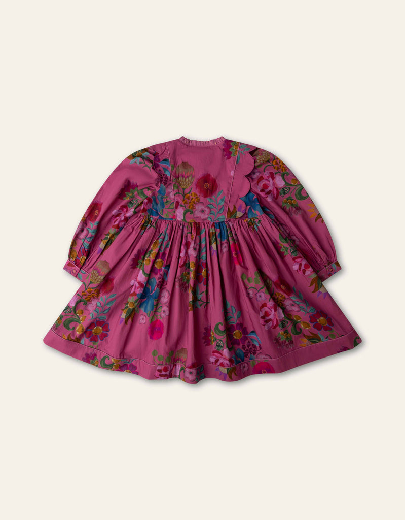 Douce Kleid
